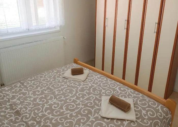 Simic Planinska Kuca 度假居 Divčibare