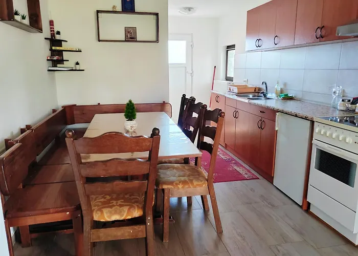 Simic Planinska Kuca * Divčibare