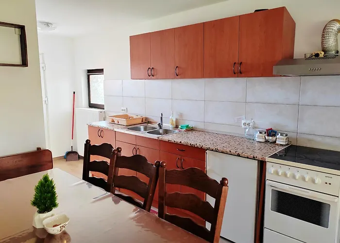 度假居 Simic Planinska Kuca *